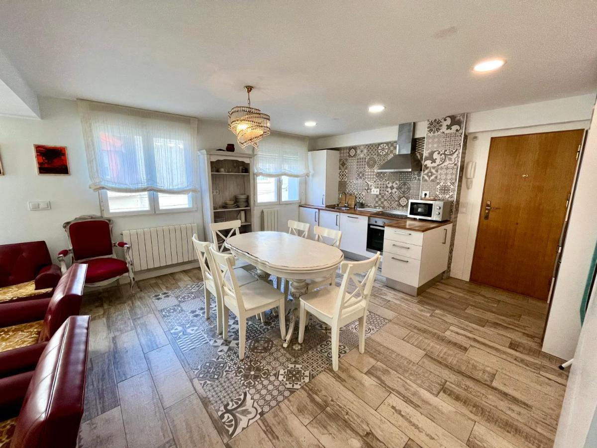 Atuaire Home Vivienda En Perfecta Ubicacion Al Lado De La Catedral De Burgo Eksteriør bilde