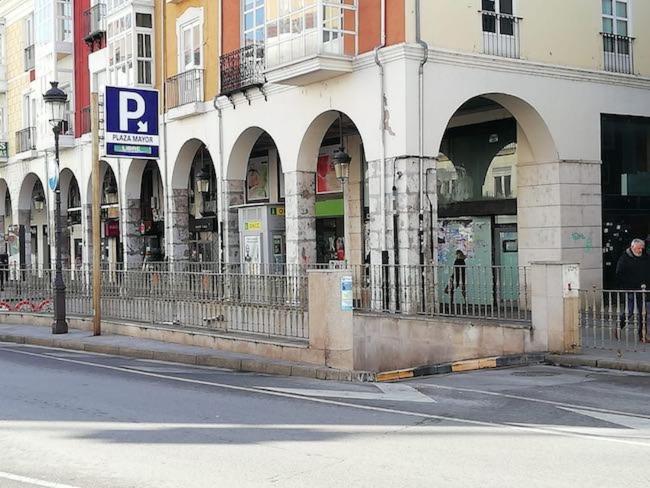 Atuaire Home Vivienda En Perfecta Ubicacion Al Lado De La Catedral De Burgo Eksteriør bilde